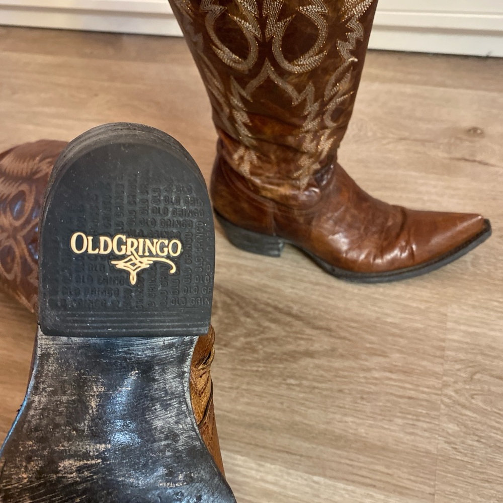 Old Gringo Brown Heeled Boots with Western Stitching - Picture 2 of 5